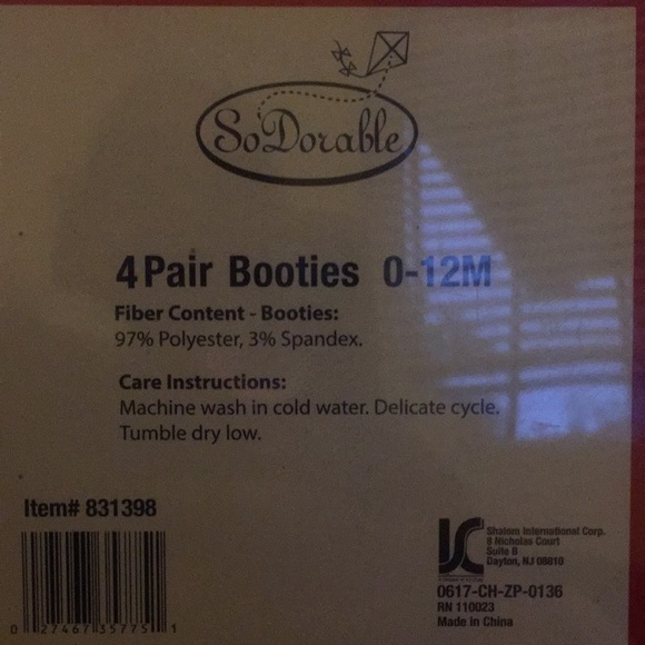 1st Christmas Bundle - Picture 5 of 5